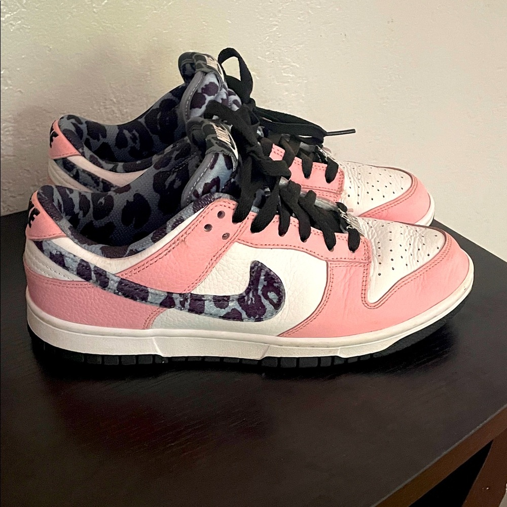 Nike Dunk Pink and White Women's Sneakers